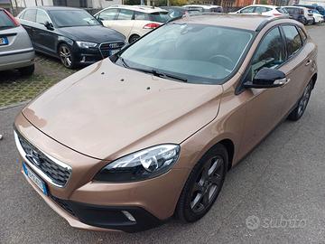 VOLVO V40 1.6 D2 BUSINESS