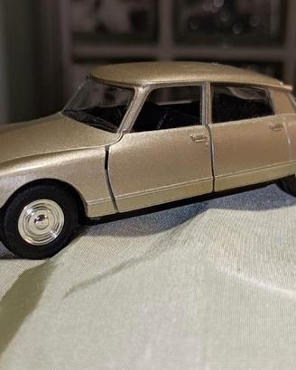 Citroen DS23