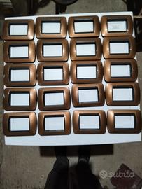 Placche Living International BTicino-60 pezzi