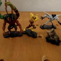 lotto personaggi  vari ben 10 