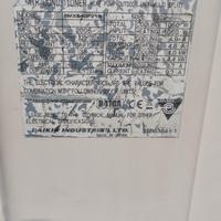 unità estarna Daikin inverter 