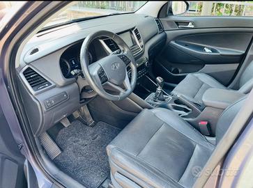 Tucson CRDI full optional diesel Euro 6 tetto pano