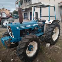 Ford 7600