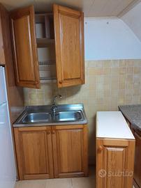 Cucina componibile ad angolo 