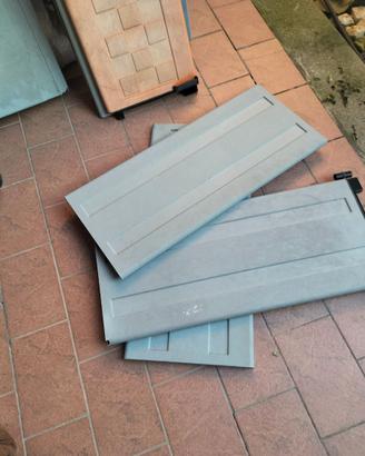 Parti in plastica per ricavare ripiani per scaffal