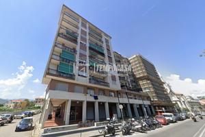 ZINOLA- TRILOCALE RISTRUTTURATO CON SCORCIO MARE