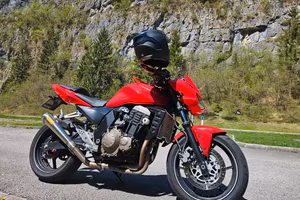 kavasaki z750 2004 