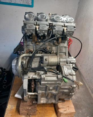 motore Yamaha FZR 600