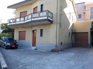 Casa indipendente - Caulonia (RC) Centro Storico