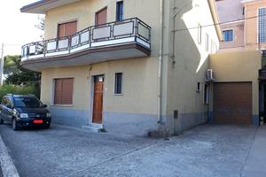 Casa indipendente - Caulonia (RC) Centro Storico