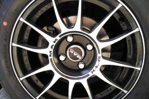 Cerchi XLR MAK con Gomme Nexen