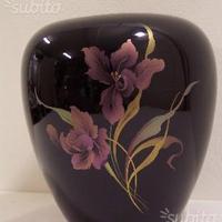 Vaso con disegno floreale