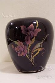 Vaso con disegno floreale