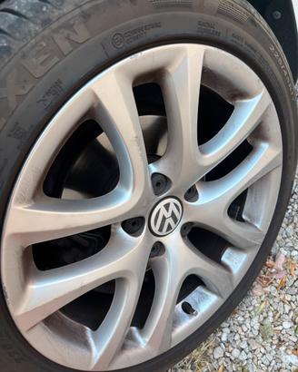 Cerchioni in lega con Gomme R17 225/45