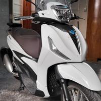 Piaggio Beverly Hpe300