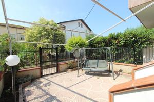 VILLA A SCHIERA A AGROPOLI