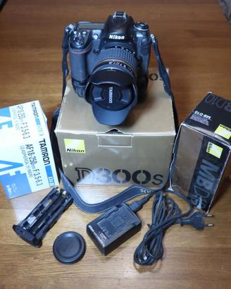Nikon D300s + MBD10 + Tamron f 18-250mm +accessori