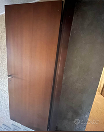 Porta in legno massello un’anta