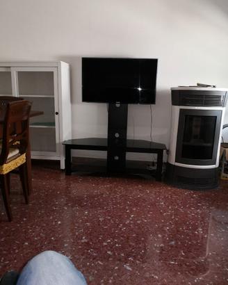 Mobiletto smart tv