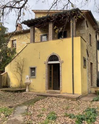 Appartamento a Riparbella