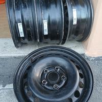 Cerchioni in acciaio da 15" per Wolksvagen (5 fori
