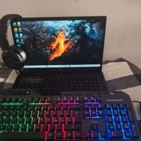 Acer Nitro V15 Gaming RTX 4050 Ryzen 7 usato 4mes