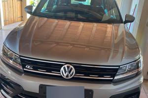 Volkswagen Tiguan r line