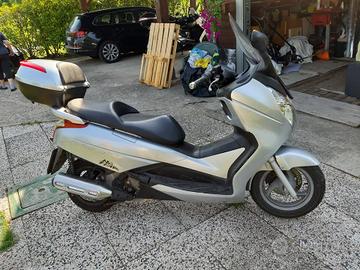 SCOOTER HONDA S-WING 150