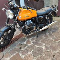 Moto Guzzi V7 II - 2016