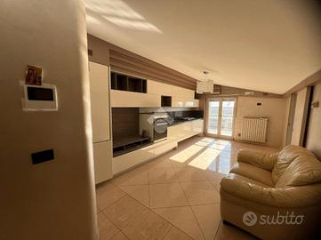 4 LOCALI A ALTAMURA
