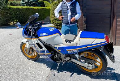 FZ 750 Yamaha 1985