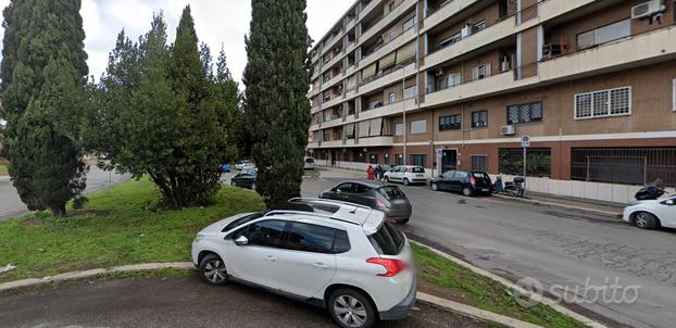 OPEN SPACE in zona CENTOCELLE - AD. METRO C