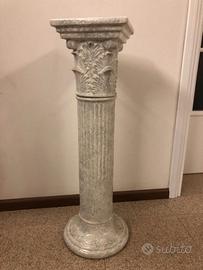 Piedistallo colonna romana corinzia