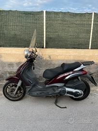 Beverly i.e. 500 2002