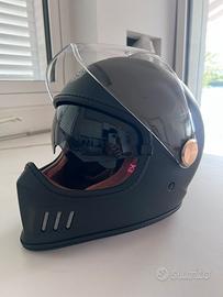 Casco cafe racer