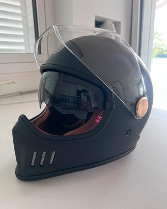 Casco cafe racer