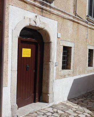 Appartamento di 105 m² con 4 locali a Nusco