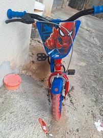 bici di spiderman