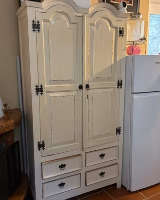 Credenza
