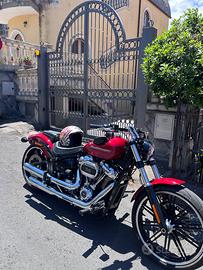 Harley Davidson breakout 114. “Km 3900”
