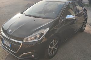 Peugeot 208 1.6hdi  73kw 100cv Allure 2015