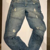 levi's enginered  destroy vintage 1999 unisex