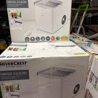 Macchina del ghiaccio nuova