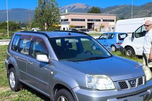 Nissan X TRAIL