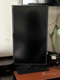 Display BENQ PD3200U