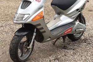 Aprilia SR 50
