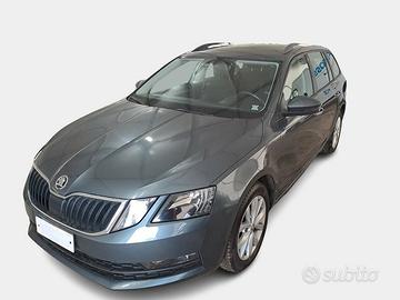 SKODA OCTAVIA 1.6 TDI EXECUTIVE STATION WAGON