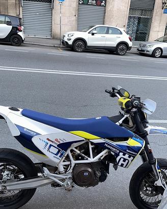 Husqvarna 701 supermoto- 2018
