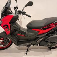 Aprilia SR GT 125 Sport