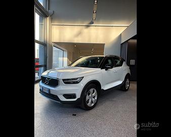 VOLVO XC40 - XC40 1.5 t2 Momentum Pro auto my21